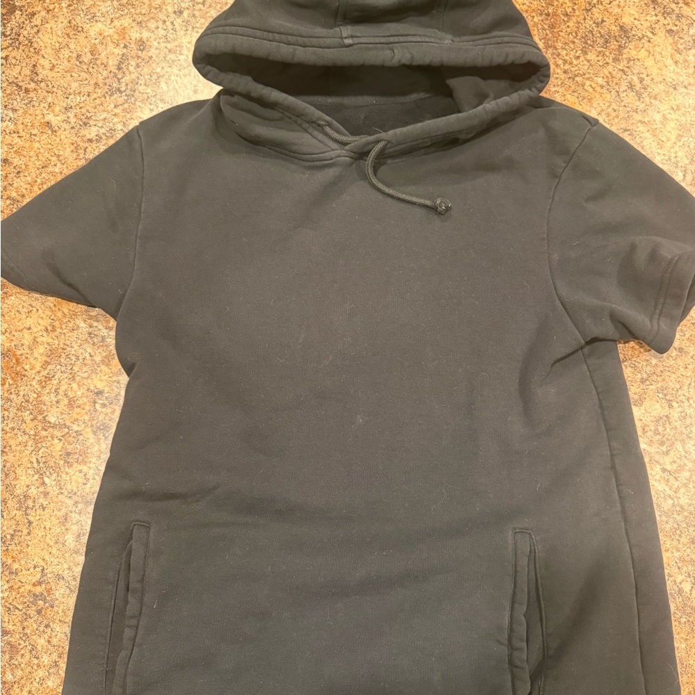 Alphalete Men's Black Short Sleeve Hoodie